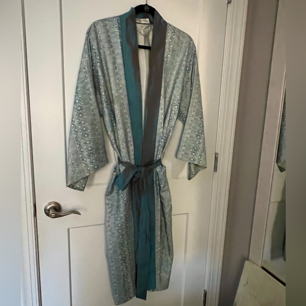Jim Thompson Unisex Silk Robe